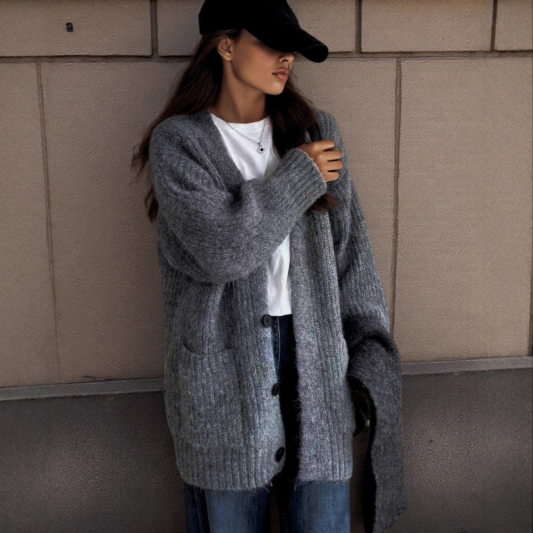 Dame Grovstickad Cardigan med unika strukturmönster och praktiska fickor Eva Jonsson-Eva Jonsson