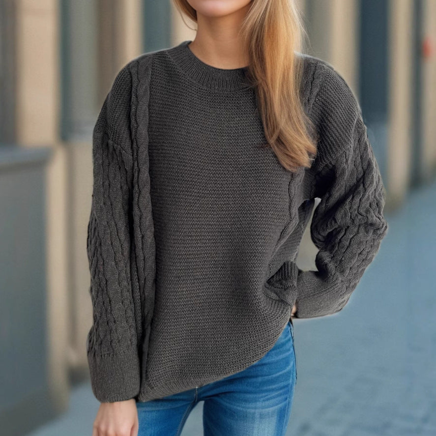 Dame Grovstickad tröja med eleganta flätmönster och avslappnad passform Eva Jonsson-Eva Jonsson