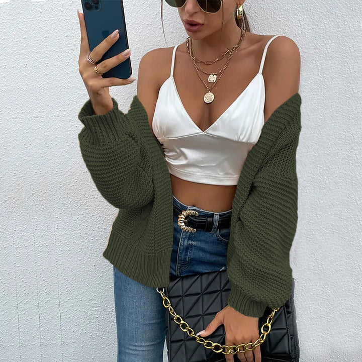 Dame Grovstickjacka med vid passform och mjuka ärmar Eva Jonsson-Eva Jonsson