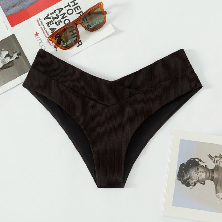 Dame Högt skuren Bikini-trosa med elegant design Mirla-Eva Jonsson