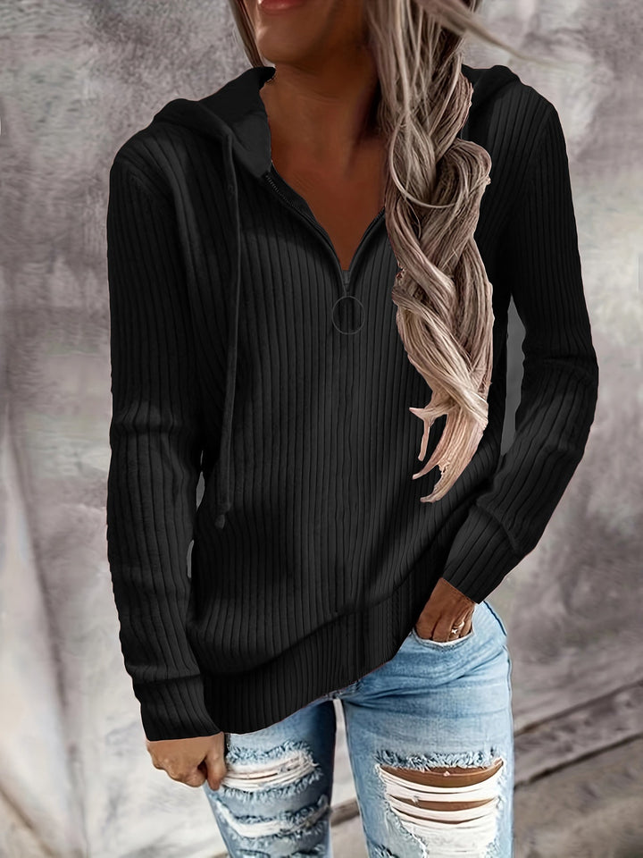 Dame Hoodie med dragkedja och avslappnad ribbad stickdesign Mirla-Eva Jonsson