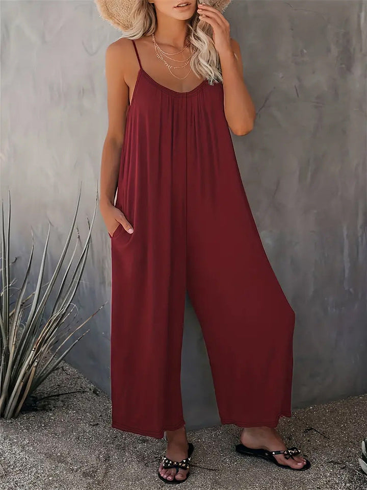 Dame Lätt Jumpsuit Av Flödande Tyg Med Justerbara Remmar Och Praktiska Fickor Mirla-Eva Jonsson