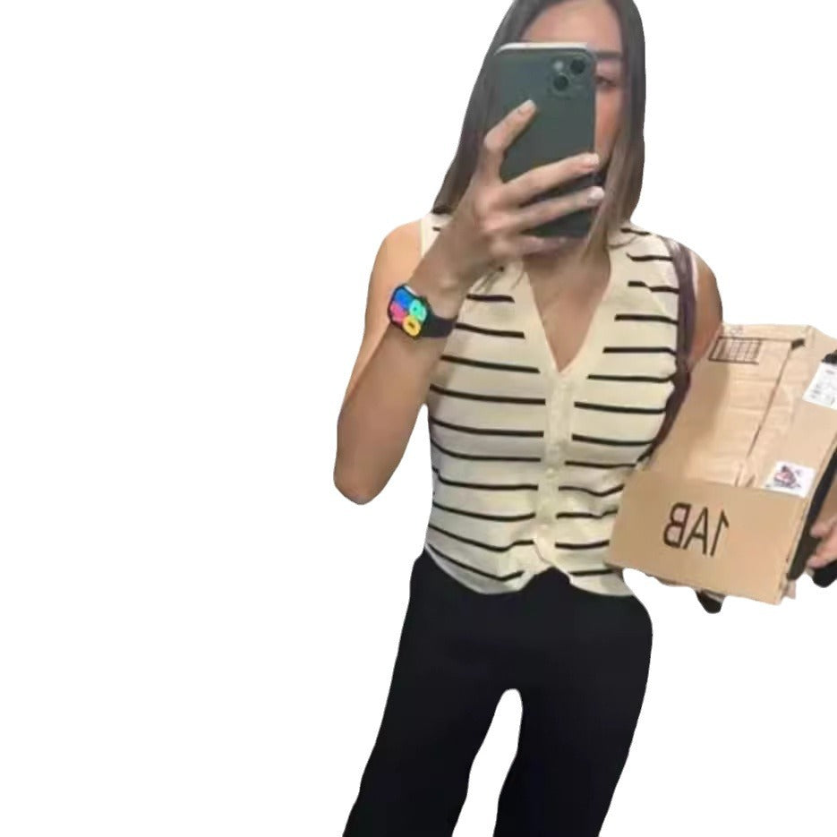 Dame Lätt V-ringad Blus T-shirt i högkvalitativ siden Mirla-Eva Jonsson