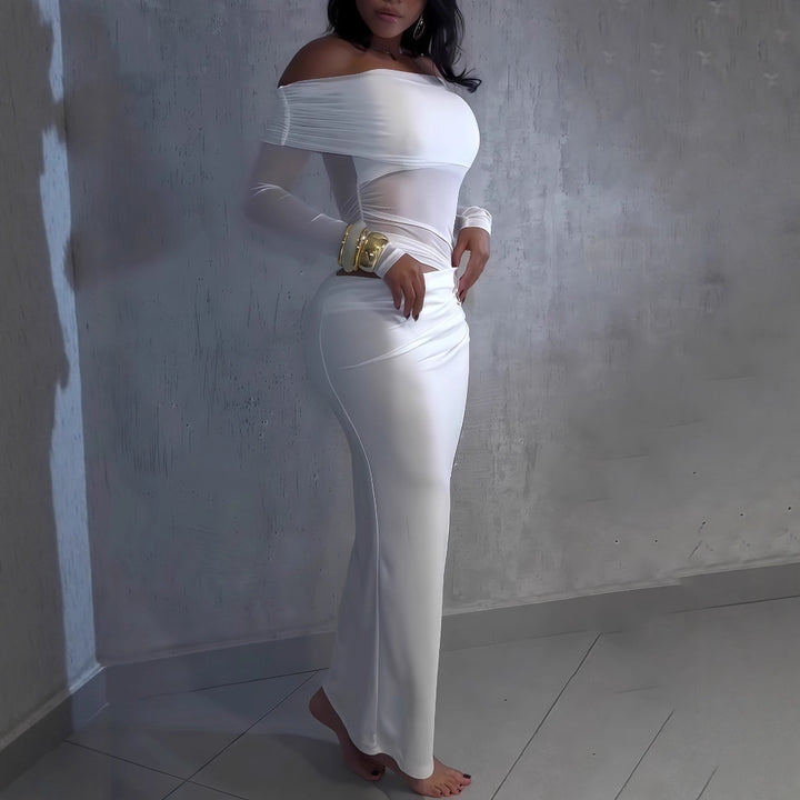 Dame Maxi-klänning med off-shoulder design och elegant drapering Mirla-Eva Jonsson
