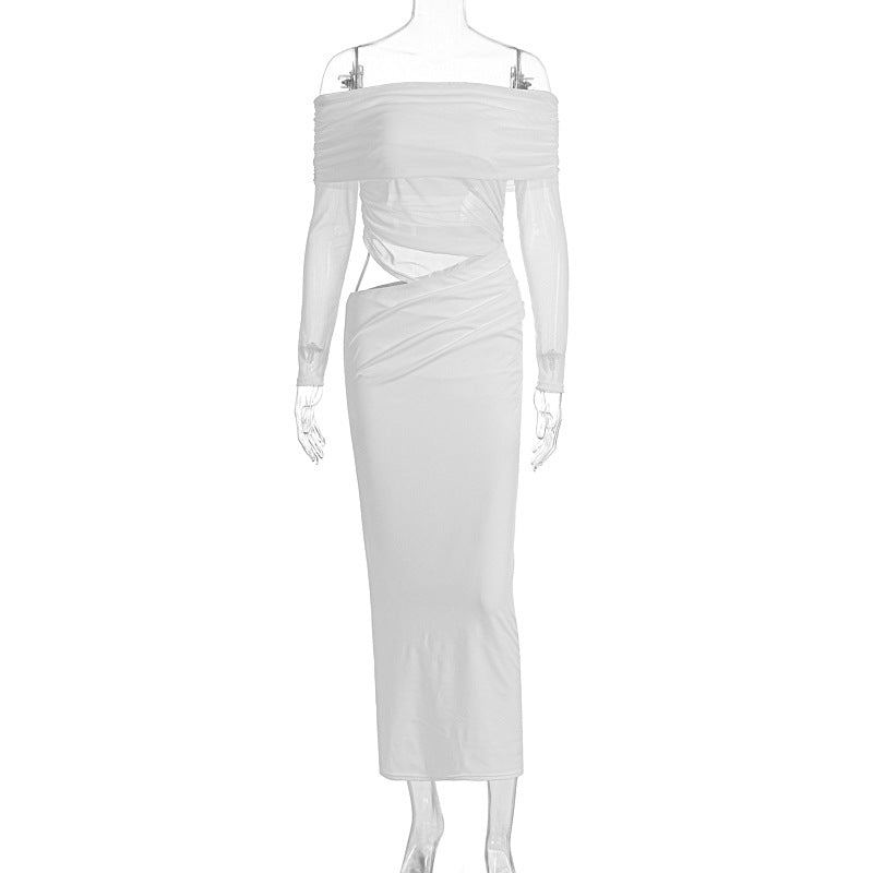 Dame Maxi-klänning med off-shoulder design och elegant drapering Mirla-Eva Jonsson