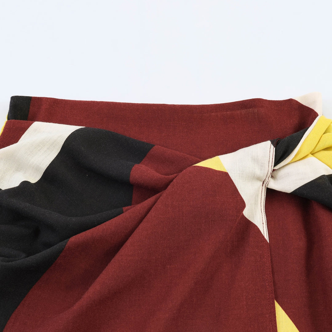 Dame Maxikjol med färggrafikdesign och elegant drapering Mirla-Eva Jonsson