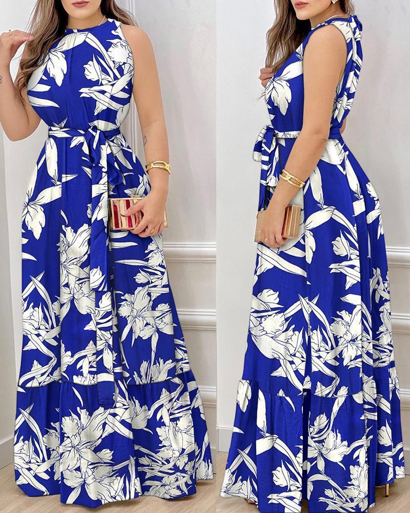 Dame Maxiklänning med elegant blommönster och figursydd design Eva Jonsson-Eva Jonsson