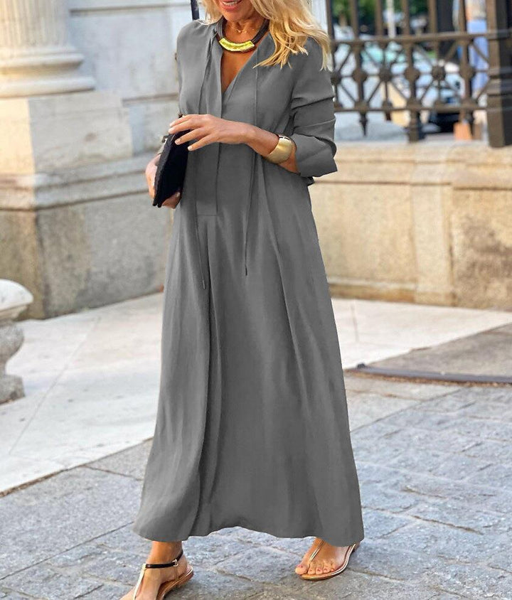 Dame Maxiklänning med elegant skärning och praktiska detaljer Eva Jonsson-Eva Jonsson