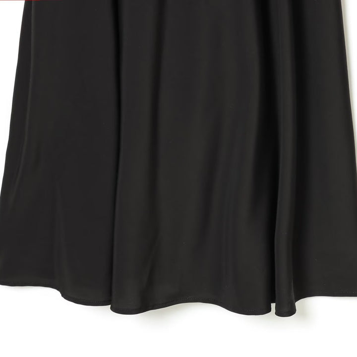 Dame Maxiklänning med elegant transparens Mirla-Eva Jonsson