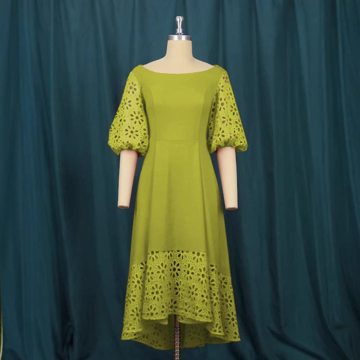 Dame Midi-klänning med eleganta hålmönster-detaljer Mirla-Eva Jonsson