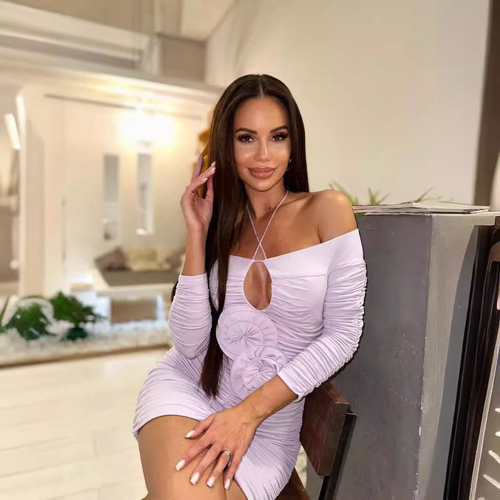 Dame Mini-klänning med off-shoulder design och rynkor Mirla-Eva Jonsson