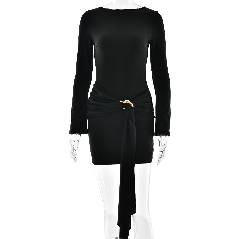 Dame Minikjol med asymmetrisk design och raffinerad midjebälte Mirla-Eva Jonsson