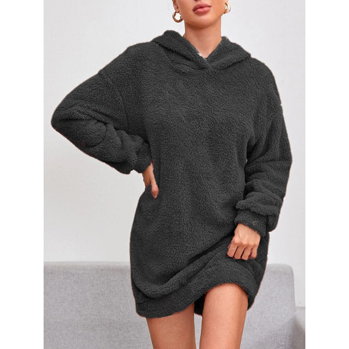 Dame Mysigt Oversized Hoodie Klänning i Mjuk Fleece Mirla-Eva Jonsson