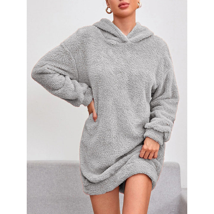 Dame Mysigt Oversized Hoodie Klänning i Mjuk Fleece Mirla-Eva Jonsson