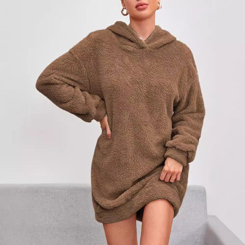 Dame Mysigt Oversized Hoodie Klänning i Mjuk Fleece Mirla-Eva Jonsson