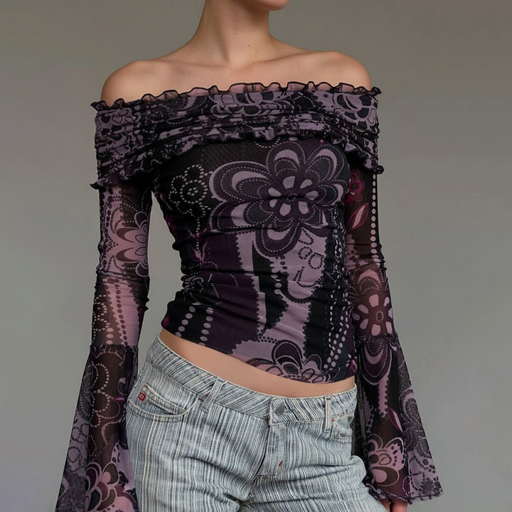 Dame Off-Shoulder Blus med eleganta ruffle detaljer och vida ärmar Mirla-Eva Jonsson