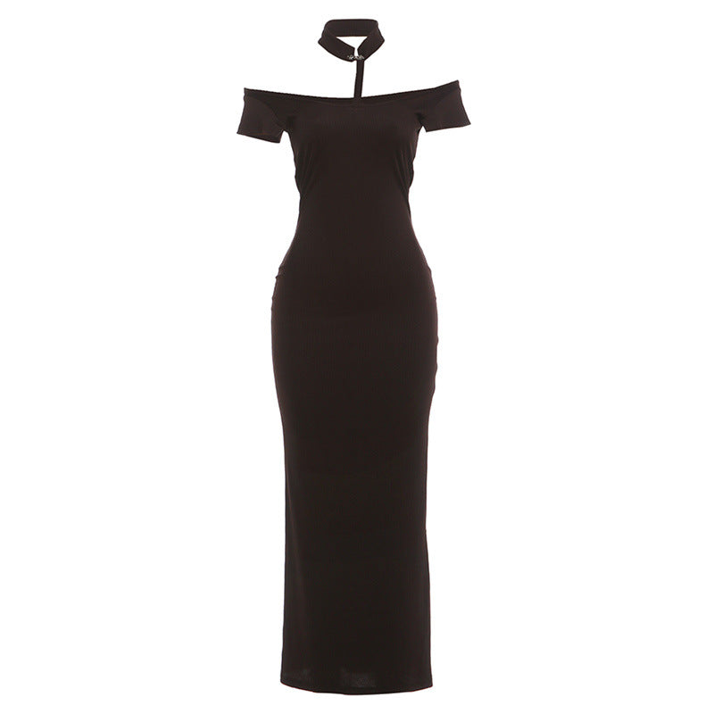 Dame Off-Shoulder Maxiklänning med elegant Choker Mirla-Eva Jonsson