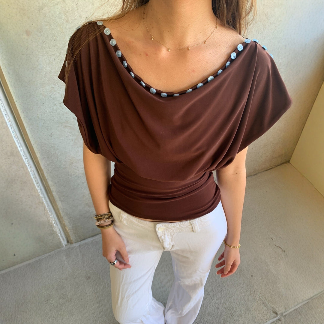 Dame Off-Shoulder Topp med elegant knappr decoration Mirla-Eva Jonsson