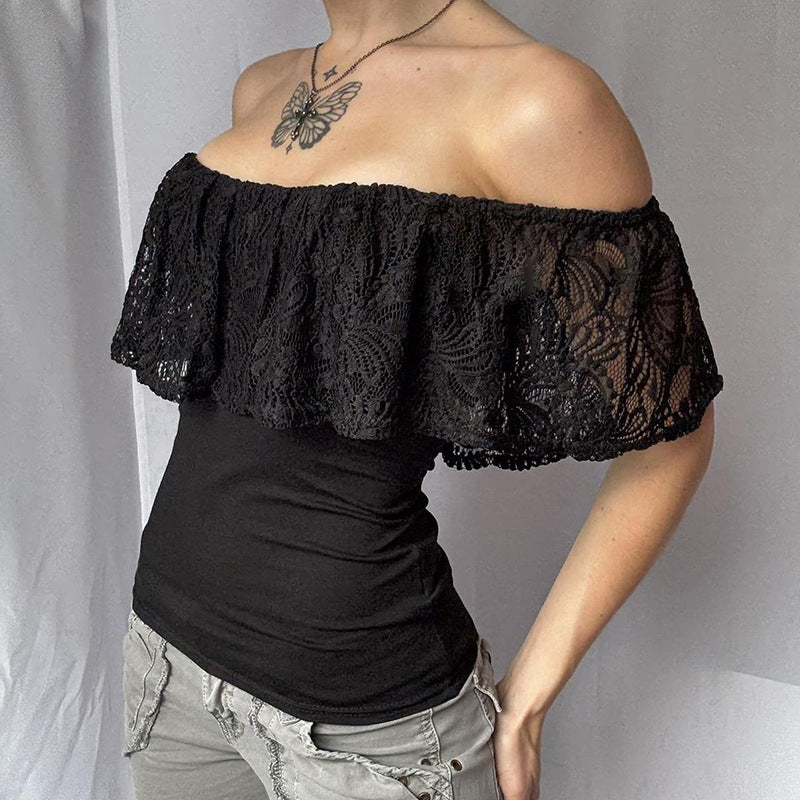 Dame Off-Shoulder Topp med volangdetaljer och eleganta spetsakenter Mirla-Eva Jonsson