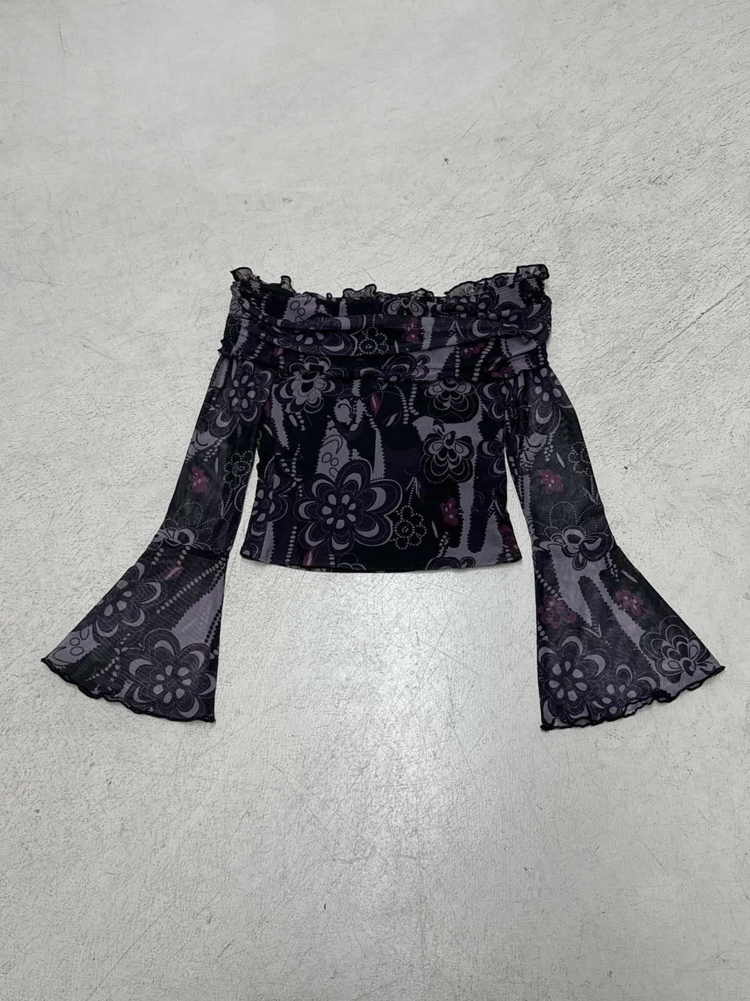 Dame Off-Shoulder topp med voluminösa ärmar och blommönster Mirla-Eva Jonsson