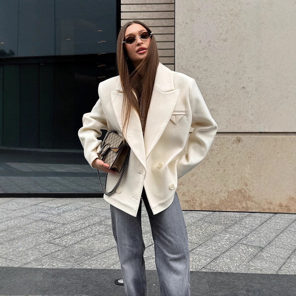 Dame Oversized Blazerjacka med dubbel knappslå och eleganta detaljer Mirla-Eva Jonsson