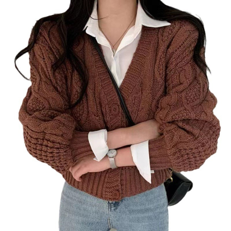 Dame Oversized Stickjacka med fläta mönster och knapprar detaljer Mirla-Eva Jonsson