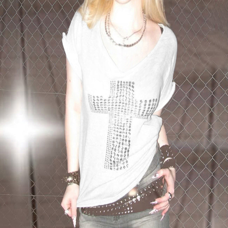 Dame Oversized T-Shirt med kristalldekoration och V-hals Mirla-Eva Jonsson