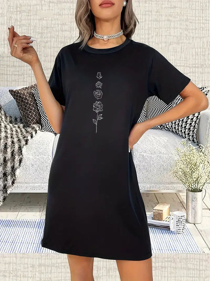 Dame Oversized T-shirt med inspirerande text och iögonfallande grafisk design Mirla-Eva Jonsson
