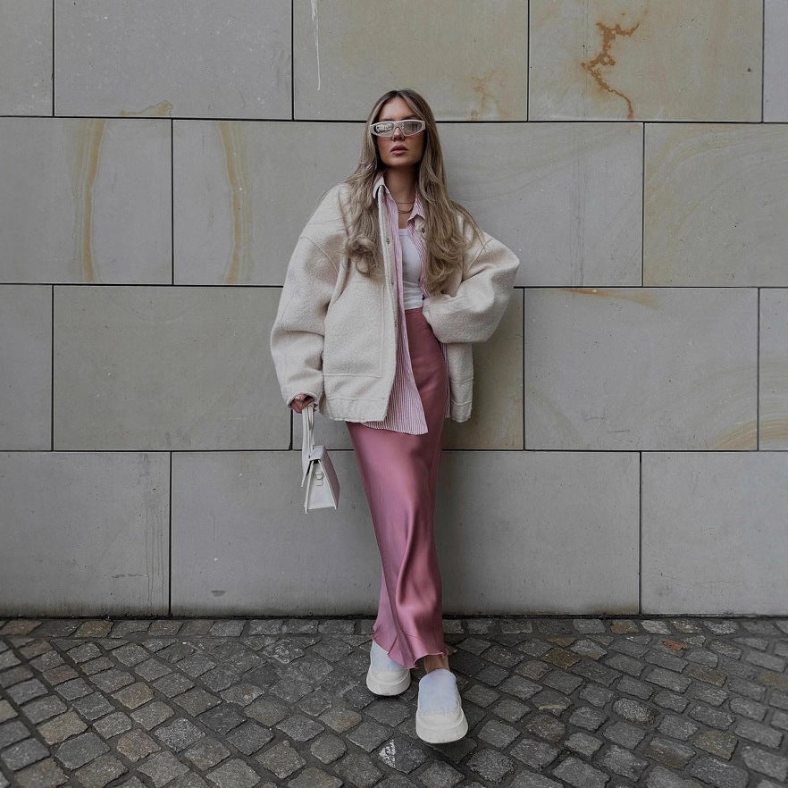 Dame Oversized Ulljacka med knappfri design och mjukt foder Mirla-Eva Jonsson