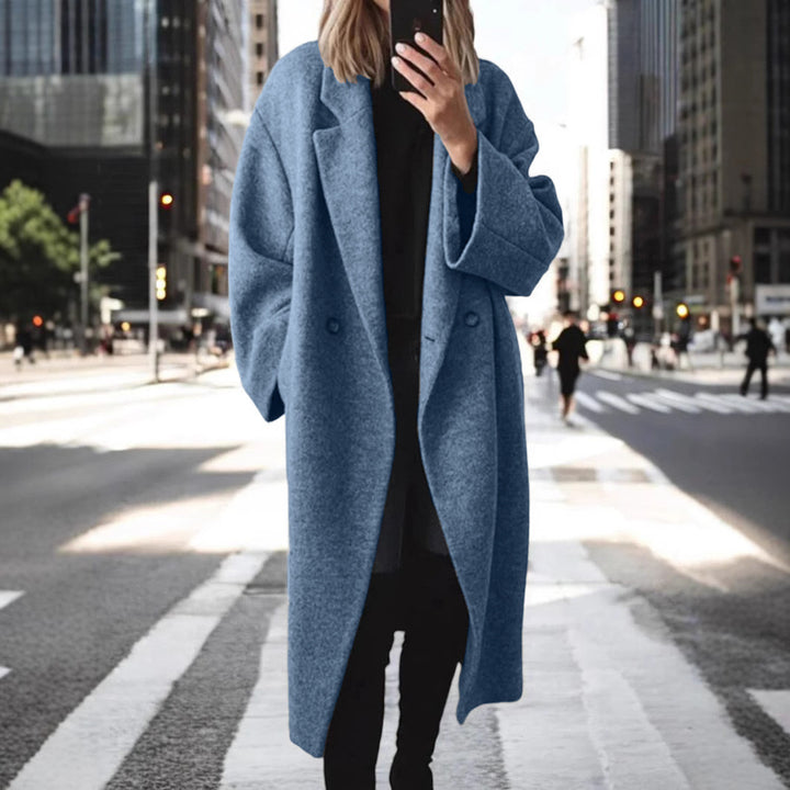 Dame Oversized Ullkappa med strukturerad krage och trendiga knapppdetaljer Eva Jonsson-Eva Jonsson