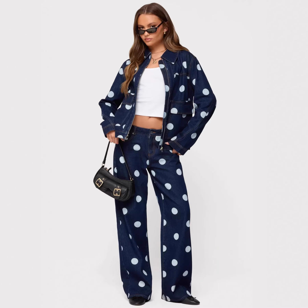 Dame Polka-Dot Denim-Set med avslappnad skärning och trendiga detaljer Mirla-Eva Jonsson