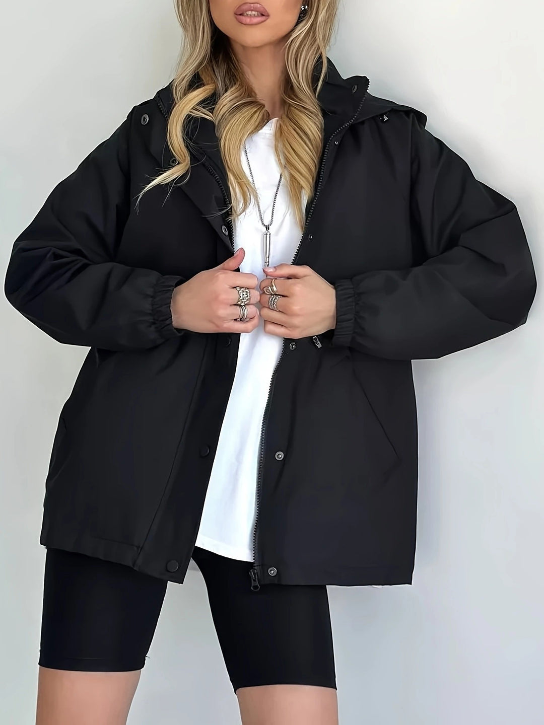 Dame Regnjacka Mirla-Eva Jonsson