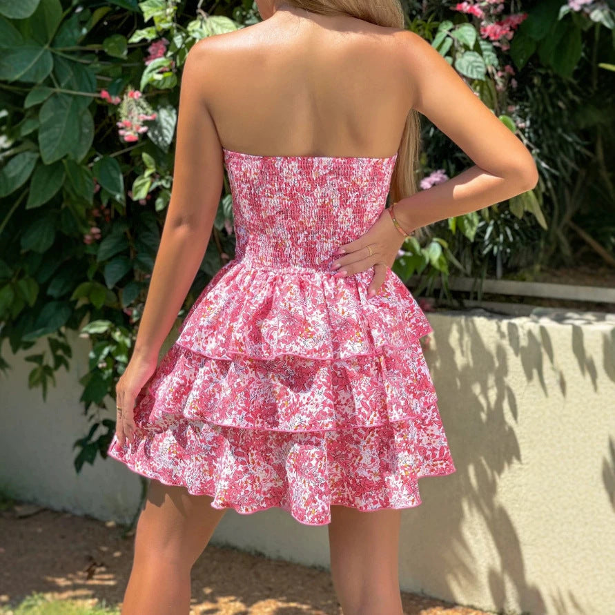 Dame Ruffle Dress med off-the-shoulder design och blommönster Mirla-Eva Jonsson