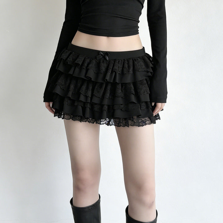 Dame Ruffle Skirt with Elegant Lace Trim Mirla-Eva Jonsson