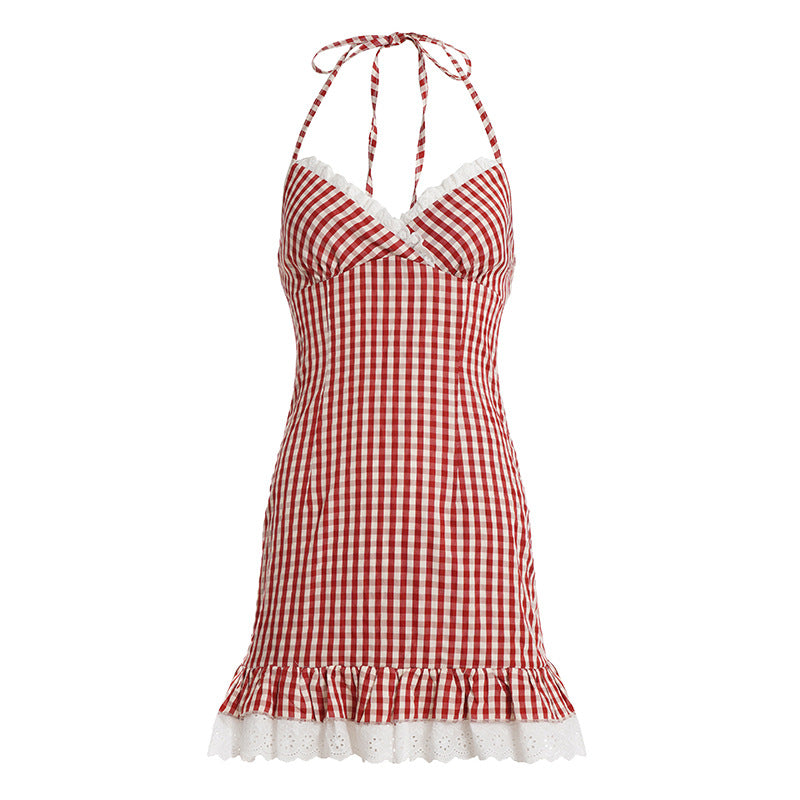 Dame Spaghetti straps dress with playful gingham pattern and ruffle hem Mirla-Eva Jonsson