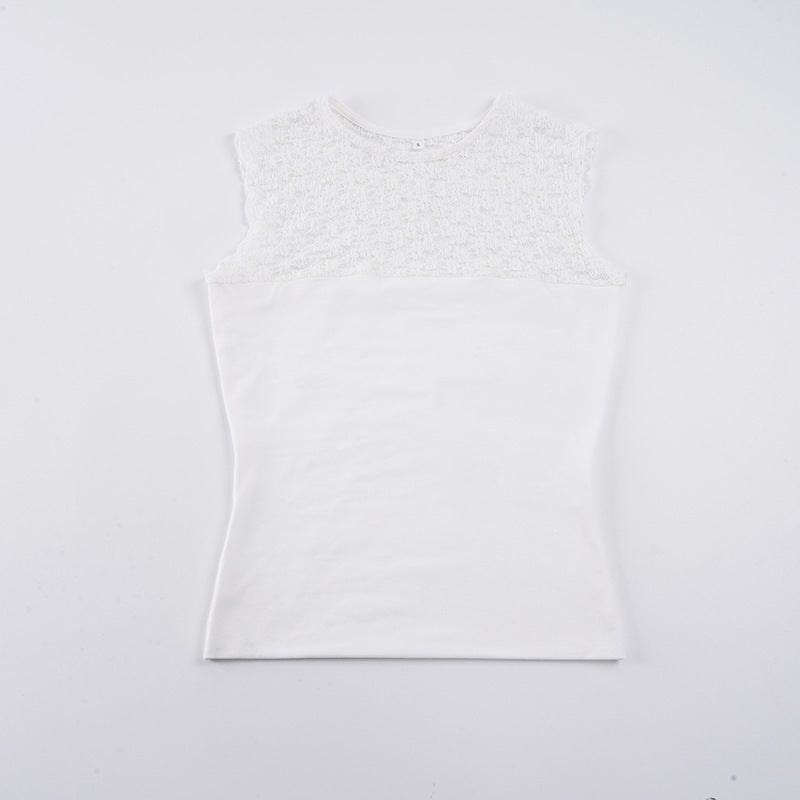 Dame Spets Cami Topp med stilren design och fina accenter Mirla-Eva Jonsson