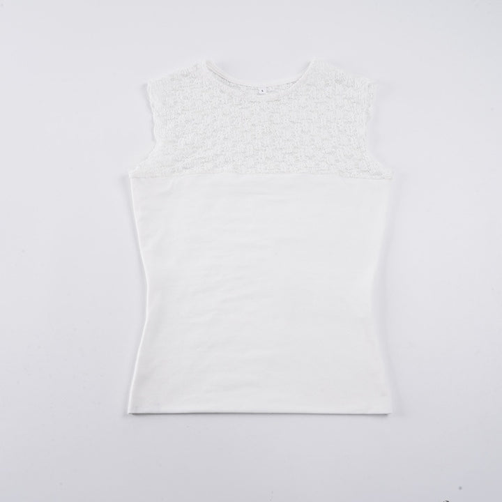 Dame Spets Cami Topp med stilren design och fina accenter Mirla-Eva Jonsson