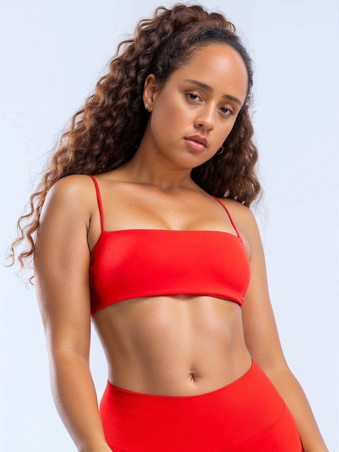 Dame Sportigt Långärmad Crop-Top med skuren design Mirla-Eva Jonsson