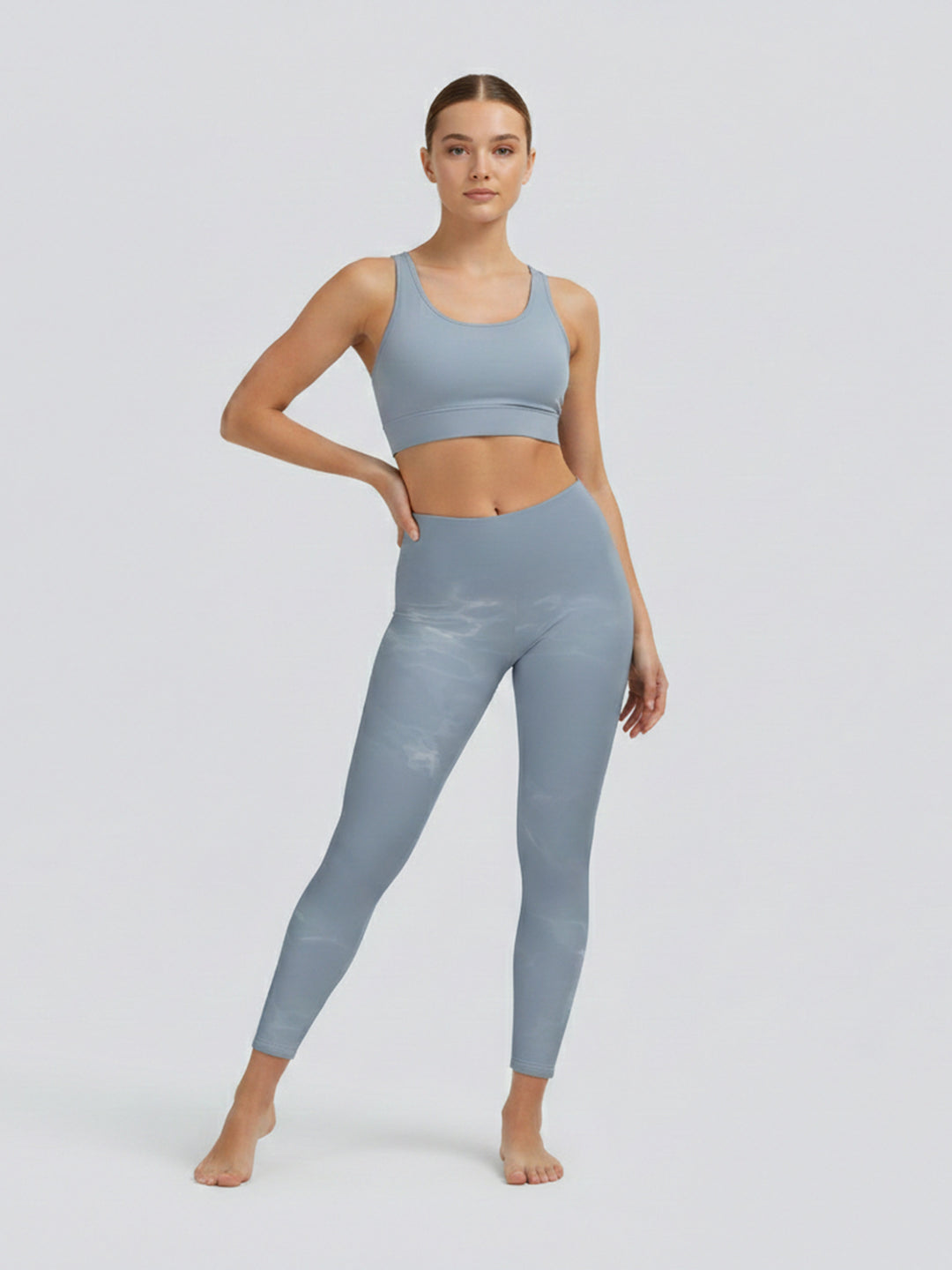 Dame Sportlegging med stiligt grafiskt design Mirla-Eva Jonsson