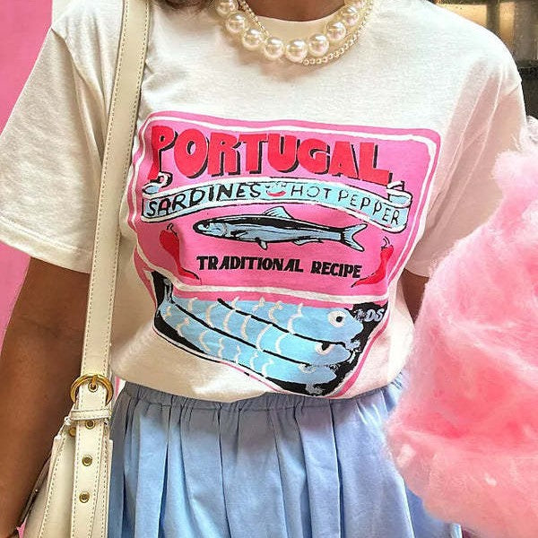 Dame T-shirt med konstnärligt motiv i vintage-stil Mirla-Eva Jonsson
