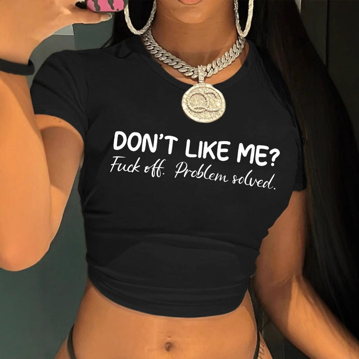 Dame T-shirt med konstnärligt uttalandetryck och figurnära passform Mirla-Eva Jonsson