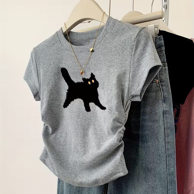 Dame T-shirt med kreativ kattmotiv och avslappnad passform Mirla-Eva Jonsson