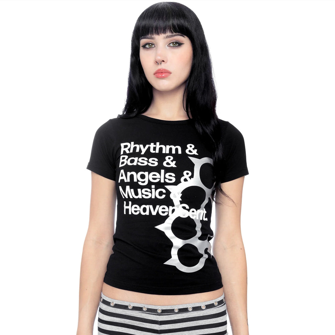 Dame T-shirt med kreativ tryckdesign och figurnära passform Mirla-Eva Jonsson