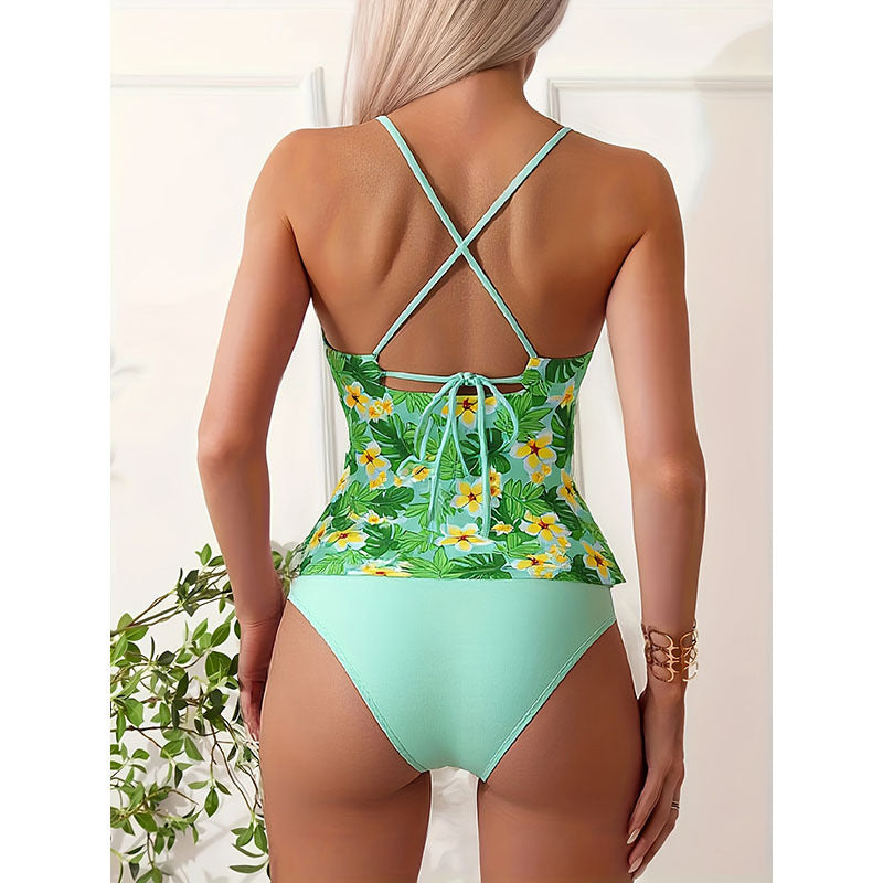 Dame Tankini med blommigt mönster och moderiktig design Mirla-Eva Jonsson