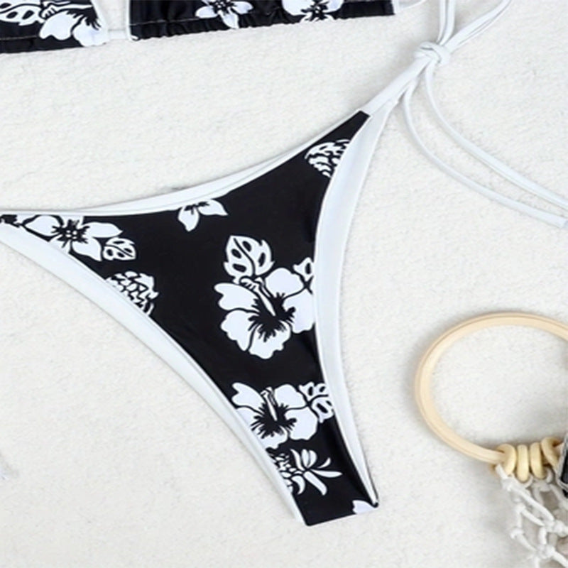 Dame Triangel-Bikini med blommönster och elastiska bindningsband Mirla-Eva Jonsson