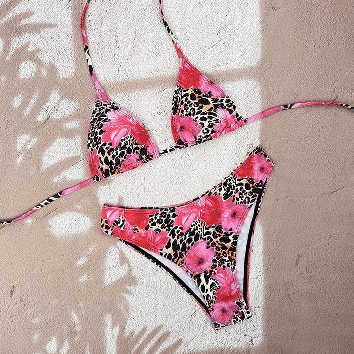 Dame Triangel-Bikini med dekorativa prickar Mirla-Eva Jonsson