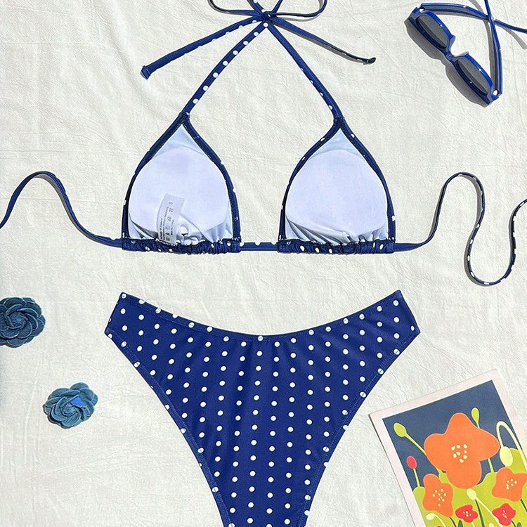 Dame Triangel-Bikini med dekorativa prickar Mirla-Eva Jonsson