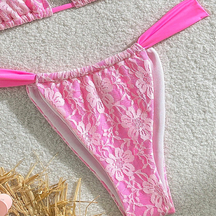 Dame Triangel-Bikini med eleganta spetsdetaljer Mirla-Eva Jonsson