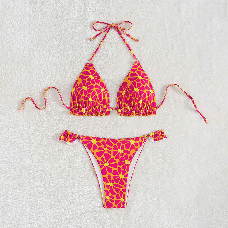 Dame Triangel-Bikini med lekfullt blommönster och volangdetaljer Mirla-Eva Jonsson