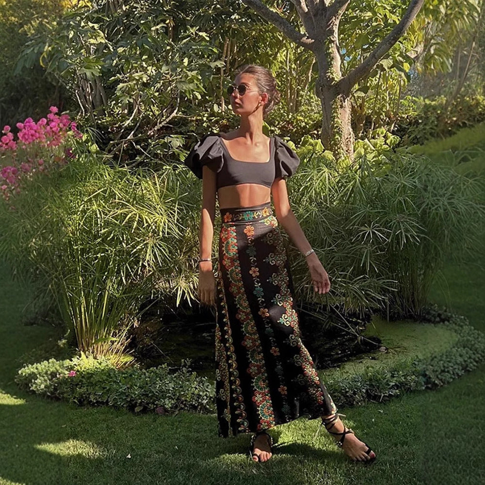 Dame Tvådelat Outfit med kort topp och blommig Maxikjol Mirla-Eva Jonsson